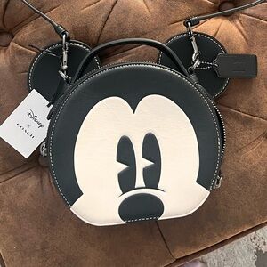 New Coach/ Disney Black and White Mickey Mouse Crossbody Bag exclusive!